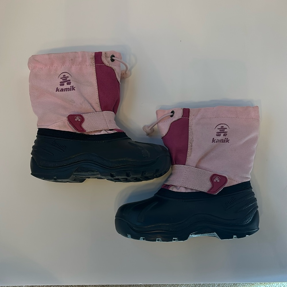 Kamik Pink Snowboots - Size 10
